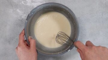 Low Carb Mandeleis ohne Zucker: Rühren