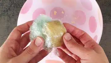 Low Carb Mandelstollen mit Marzipan: Formen