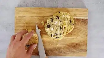 Low Carb Mikrowellen Brot: Backen