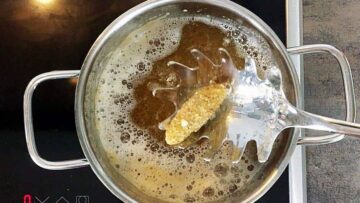 Low Carb Mozzarella Sticks: Frittieren