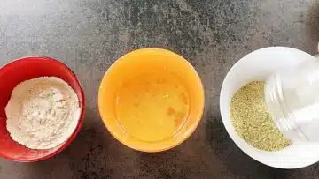 Low Carb Mozzarella Sticks: Umfüllen