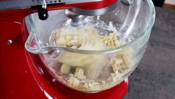 Low Carb Muffins mit Mandelmehl: Rühren