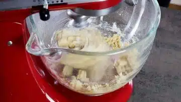 Low Carb Muffins mit Mandelmehl: Rühren