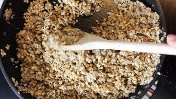 Low Carb Nussecken ohne Zucker: Mischen