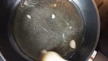 Low Carb Nussecken ohne Zucker: Schmelzen