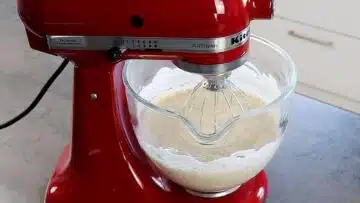 Low Carb Nusskuchen: Mischen