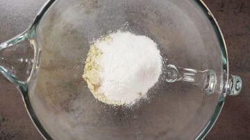 Low Carb Plätzchen ohne Zucker und Mehl: Mischen