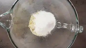 Low Carb Plätzchen ohne Zucker und Mehl: Mischen