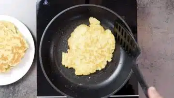 Low Carb Quark-Öl-Teig ohne Mehl: Weiterverarbeiten