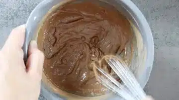 Low Carb Schoko Tassenkuchen ohne Zucker: Rühren