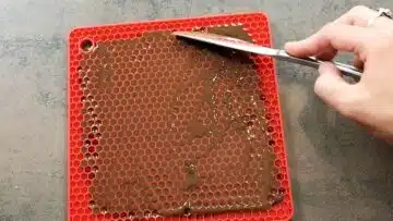 Low Carb Schokodrops ohne Zucker: Verstreichen