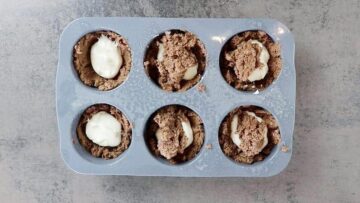 Low Carb Schokomuffins: Füllen