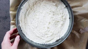 Low Carb schwedische Mandeltorte ohne Zucker: Backen