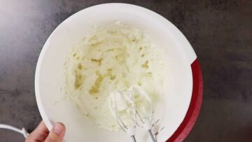 Low Carb Spaghetti Eis Dessert ohne Zucker: Rühren