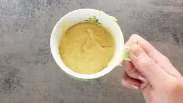 Low Carb Tassenbrot: Erhitzen