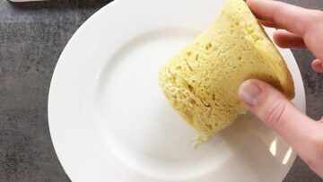 Low Carb Tassenbrot: Fertigstellen