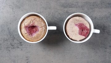 Low Carb Tassenkuchen mit Himbeeren: Erhitzen