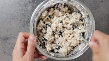 Low Carb Thunfisch Quiche: Vermengen