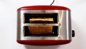 Low Carb Toast: Toasten