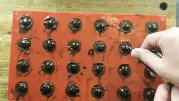 Low Carb Toffifee ohne Zucker: Dekorieren