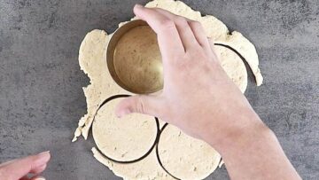 Low Carb Wraps: Ausstechen