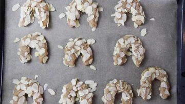 Mandelhörnchen ohne Zucker: Teilen