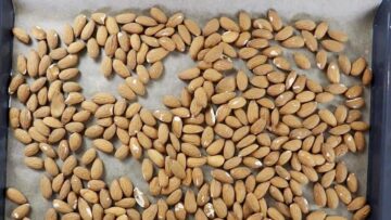 Mandelmus selber machen: Backen