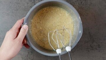 Mandelmuskuchen ohne Zucker: Vorbereiten