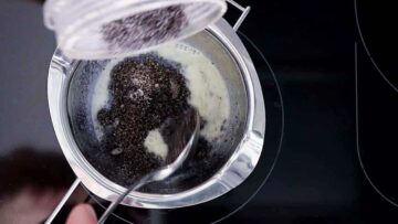 Mohnback ohne Zucker selber machen: Erhitzen