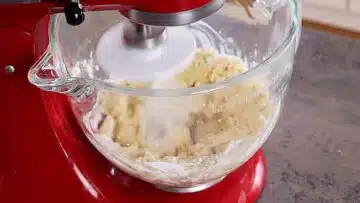 Mohnschnecken ohne Zucker: Rühren