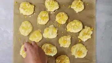 Orangenkekse ohne Zucker: Dekorieren