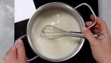 Panna Cotta Torte ohne Zucker: Kochen