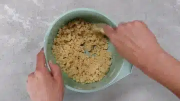 Panna Cotta Torte ohne Zucker: Rühren