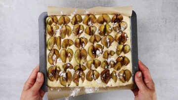Pflaumenkuchen ohne Zucker: Backen