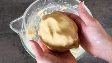 Plätzchen mit Mandelmehl: Kühlen