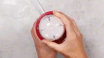 Protein Käsekuchen: Pulverisieren