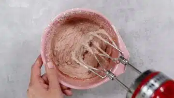 Schoko Biskuitrolle ohne Zucker: Füllung zubereiten