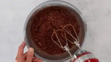 Schoko Zucchini Muffins ohne Zucker: Rühren