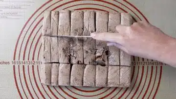 Schokoriegel ohne Zucker: Schneiden