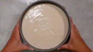 Spekualtius Kuchen ohne Backen: Verteilen