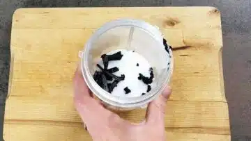 Vanillezucker selber machen ohne Zucker: Zerkleinern