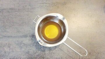 Zartbitterschokolade ohne Zucker: Schmelzen