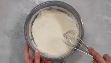 Zebrakuchen ohne Zucker: Mischen