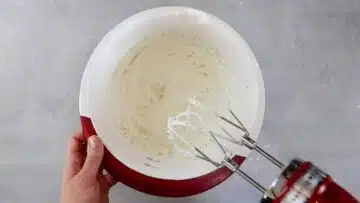 Anisplätzchen ohne Zucker: Einrühren