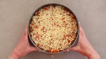 Bunte Gemüsequiche ohne Boden: Backen