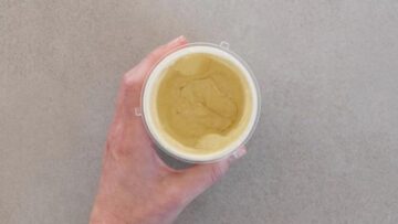 Gesunde Mayonnaise aus gekochten Eiern: Pürieren