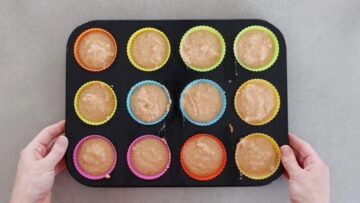 Karotten Muffins ohne Zucker und Mehl: Backen