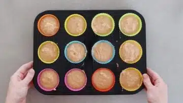 Karotten Muffins ohne Zucker und Mehl: Backen