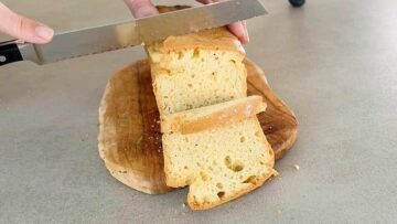 Keto Mandelmusbrot: Kühlen