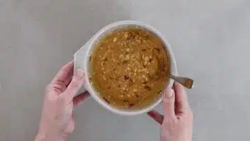 Low Carb Blumenkohlauflauf: Rühren